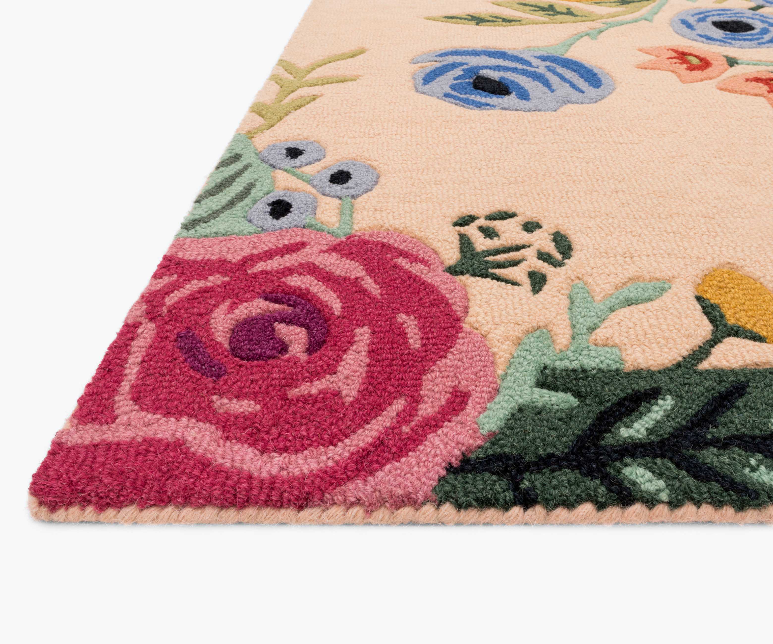 Les Fleurs Juliet Rose Bouquet Wool-Hooked Rug - Blush - Image 3
