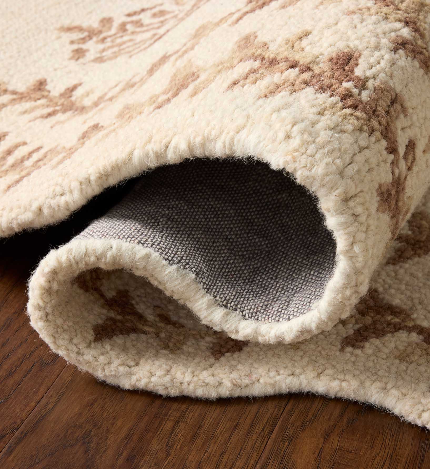 Lisette Wool Hooked Rug - Ivory & Natural - Image 3