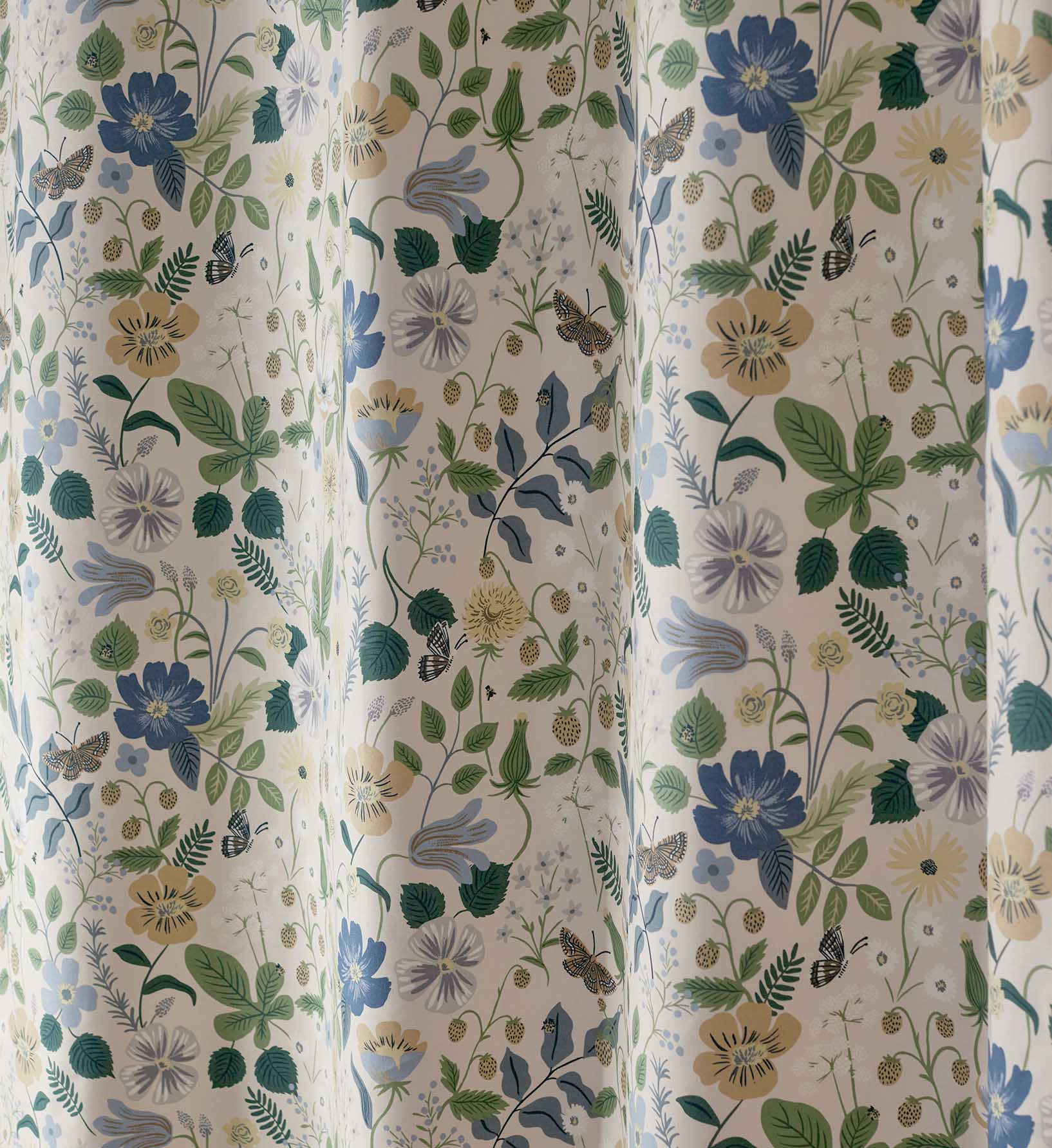 Percale Shower Curtain - Strawberry Fields Beige - Image 5